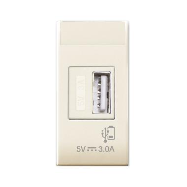 CARICATORE USB UNIVERS. 3A CLASS 1M - AVE 449082USB3A - AVE 449082USB3A product photo Photo 01 3XL