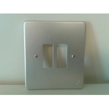 PLACCA ALLUMINIO 2 MODULI SCATOLA TONDO - AVE P349SC product photo Photo 01 3XL