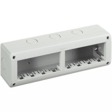 CONTENITORE 8 POSTI (4+4) IP40 MATIX PARETE TOPPA - BTICINO 25408 product photo