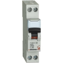 interruttore magnetotermico c32 1p+n 1m 4500a - BTICINO FC881C32 product photo