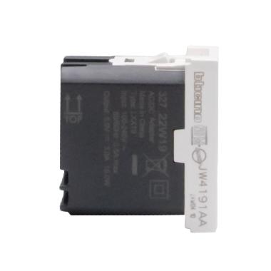 MatixGO - caricatore usb AA 1m bianco - BTICINO JW4191AA product photo Photo 04 3XL