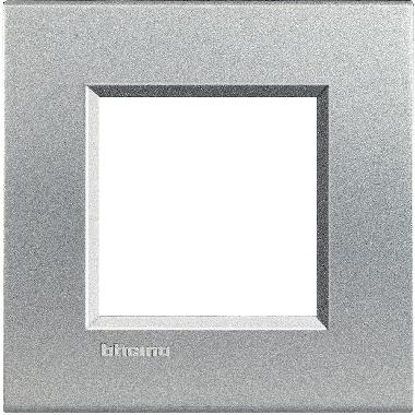LIVING LIGHT PLACCA 2P TECH LNA4802TE - BTICINO LNA4802TE product photo Photo 01 3XL