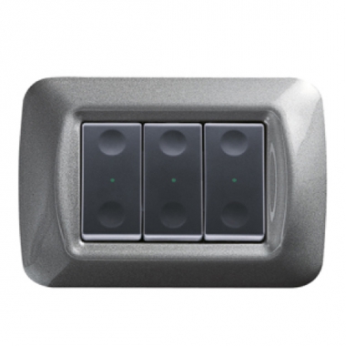 PULSANTIERA 3 CANALI + PLACCA TIT.S/B/T - GEWISS GW21993 - GEWISS GW21993 product photo Photo 01 3XL