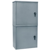 Contenitore in vetroresina 550x540 sovrapposto con serratura a chiave triangolare e <br>lucchettabile - OEC S05741GW product photo