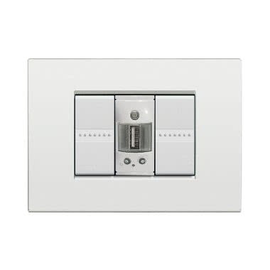 CARICABATTERIA PRESA DI ALIMENTAZIONE USB 2,4A 1 MODULO CIVILE UNIVERSALE COMPATIBILE - PERRY ELECTRIC 1MCUSB001 product photo Photo 06 3XL