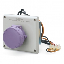 PRESA INTERBLOCCATA INCASSO OMNIA 2P 16A IP67 C/TRASFORMATORE 60HZ - 50HZ 136X125MM MORSETTI A VITE - SCAME PARRE 4052416 product photo