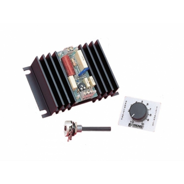 REGOLATORE 7000W/230VAC CON ACCESSORI PSMRC - TECNEL TE7701 product photo Photo 01 3XL