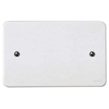 COPERCHIO RETTANGOLARE PER SCATOLA 530 INCASSO 3 MODULI BIANCO - VIMAR 02653 product photo Photo 01 3XL