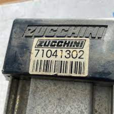 TESTATA CHIUSURA SX (10) HL254 - ZUCCHINI 71041302 product photo Photo 01 3XL