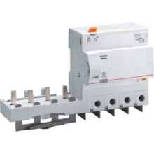 SALVAVITA MODULO DIFFERENZIALE AC 4P 125A 300MA BTDIN - BTICINO G44XAC125 product photo