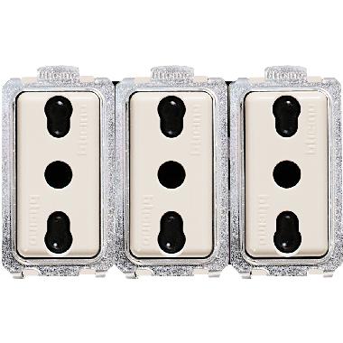 MAGIC-PRESA TRIPLEX BIPASSO 2P+T 10/16A - BTICINO 5180/3 - BTICINO 5180/3 product photo Photo 01 3XL